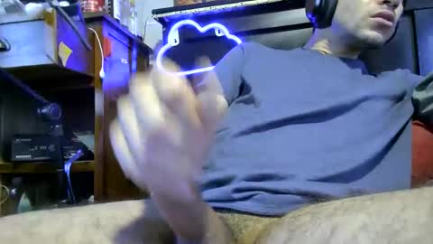 lurkus online show from February 20, 7:08 pm