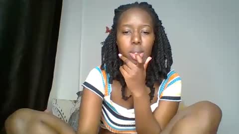 lushlola254 online show from October 2, 11:03 pm