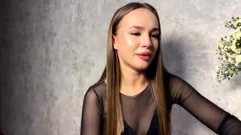 Snapshot of lushmira chatting on October 4, 11:35 pm Mira online show from October 4, 11:35 pm