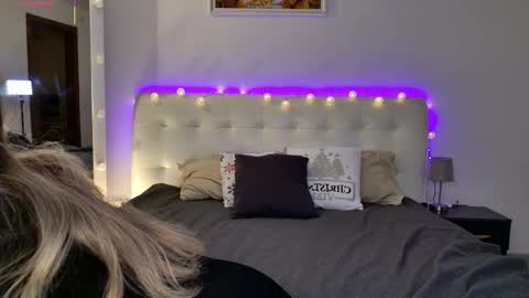 Frank and Elise online show from January 14, 3:14 am