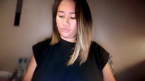 lust_4_daze online show from March 3, 7:48 am