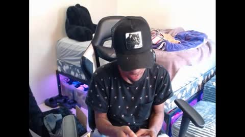 LUST online show from September 19, 6:33 pm