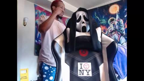 LUST online show from May 31, 3:33 pm