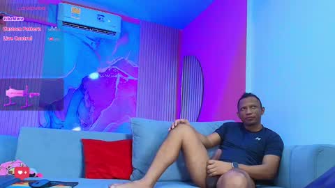 MIKE Y RUBY online show from March 4, 8:35 am