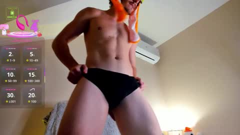 lustfullooking online show from October 18, 11:36 am