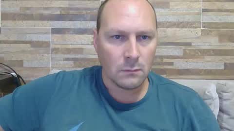 lustonfan online show from April 7, 12:51 pm