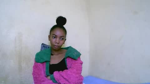 lutchia online show from September 10, 7:04 pm