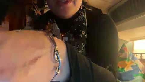 luuunaheartxxx online show from January 10, 2:39 am