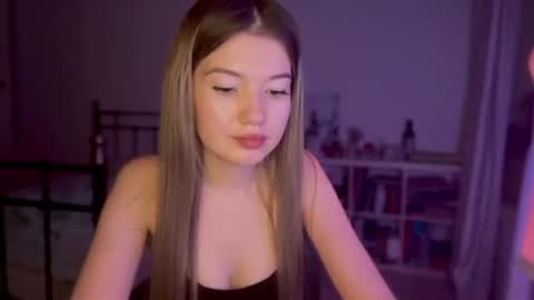 luv_jess online show from June 26, 7:08 pm