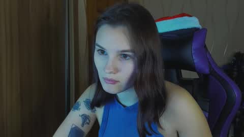 Ann  online show from December 22, 8:03 pm