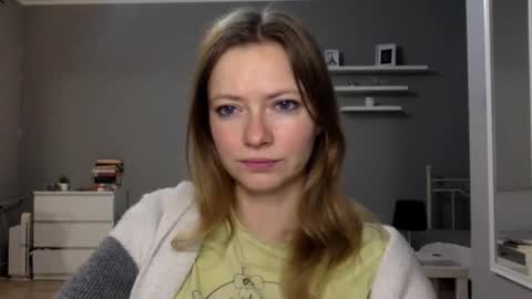 Millie online show from November 26, 10:17 pm