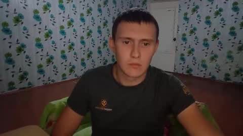 Snapshot of luxeboy_ chatting on September 28, 8:29 pm Mike online show from September 28, 8:29 pm