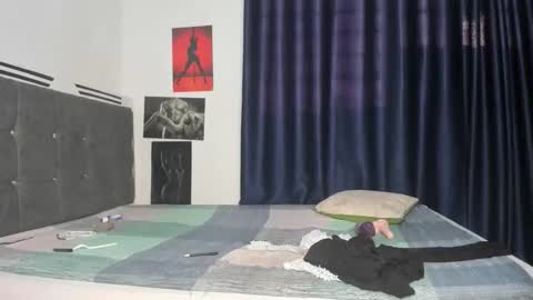 luxedollxoxoo online show from March 6, 5:06 am