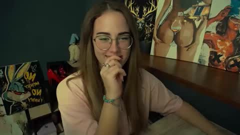 Katie online show from November 7, 2:52 pm