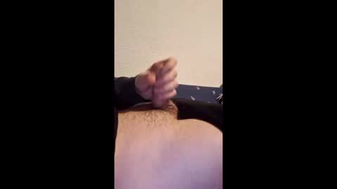 Snapshot of luxorz0 chatting on March 1, 2:04 am Luxor online show from March 1, 2:04 am