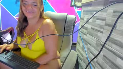 ruby50 online show from November 12, 3:20 am