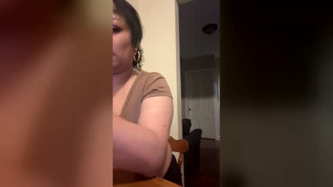 luzy3435 online show from February 12, 9:13 am