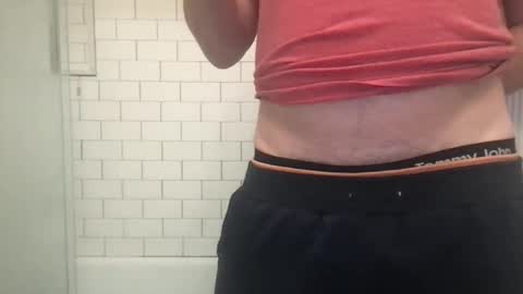 lvguynextdoor440656 online show from November 30, 8:38 pm