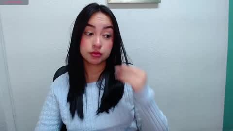 Snapshot of lya_levine chatting on February 24, 5:42 pm Lya online show from February 24, 5:42 pm