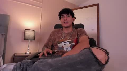 Lyan online show from September 15, 7:15 pm