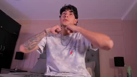 Lyan online show from September 9, 7:36 pm