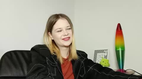 Lydia online show from October 9, 7:08 pm