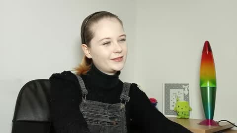 Lydia online show from October 16, 6:29 pm