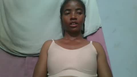 lydie856696 online show from April 29, 5:30 pm