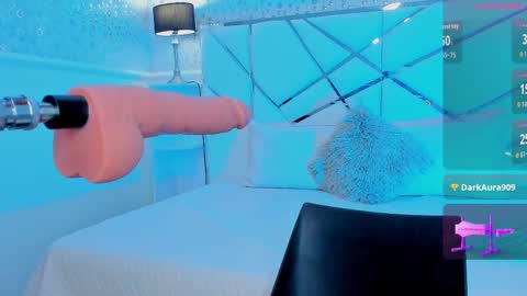 Lyen Rae  online show from September 30, 2:00 am