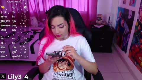 Snapshot of lyli3_4 chatting on January 30, 12:27 pm lyli3_4 online show from January 30, 12:27 pm