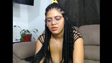 lylii_evans online show from October 9, 2:28 am
