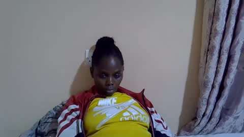 Snapshot of lyn_anna chatting on October 17, 8:35 pm lyn_anna online show from October 17, 8:35 pm