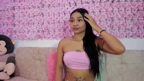 Snapshot of lynda_bonnie chatting on October 14, 11:46 am lynda_bonnie online show from October 14, 11:46 am