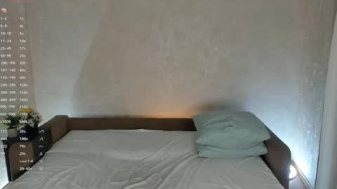 Ellie online show from February 20, 5:26 pm