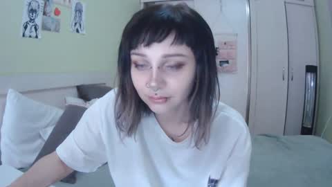Kira online show from September 25, 10:44 am
