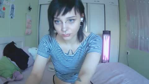 Kira online show from October 15, 10:38 am