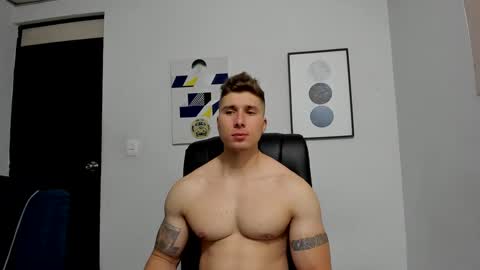 Lyonel online show from September 13, 10:45 pm