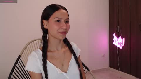 lzzyink online show from September 23, 4:28 am