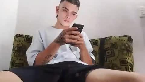 m0ntana777 online show from February 22, 12:18 pm