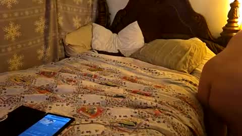 MARCUSNYX online show from April 12, 1:42 am