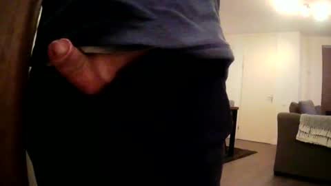 m_daan1969 online show from November 6, 6:00 pm