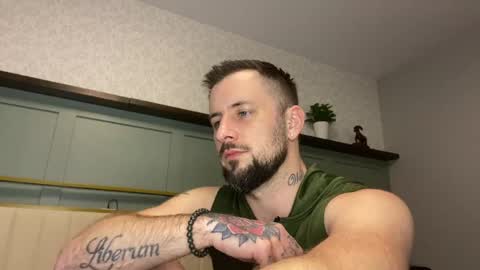 m_stephen online show from May 10, 11:11 pm