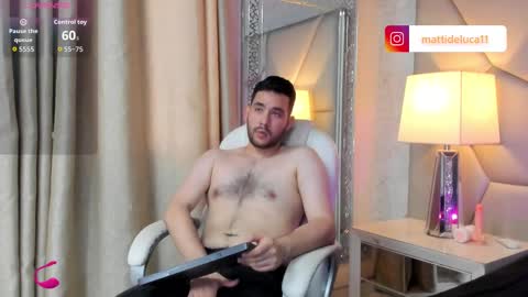 Snapshot of maatt_de_luca chatting on October 13, 5:59 pm Matt De Luca online show from October 13, 5:59 pm