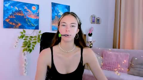 Your lovely Mabel online show from August 7, 9:29 am