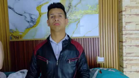 mabelineyesgreen303av online show from November 18, 3:09 am