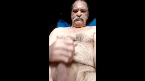 macdad1219 online show from April 30, 2:38 am