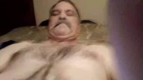 macdad1219 online show from October 26, 3:29 am