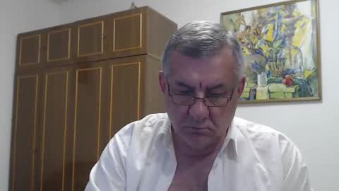 Macho online show from May 7, 9:32 pm