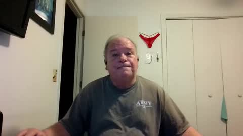 mackdocc001 online show from November 20, 4:04 pm