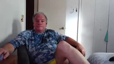 mackdocc001 online show from November 22, 6:39 pm